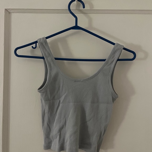 Brandy Melville tank top - Picture 2 of 3